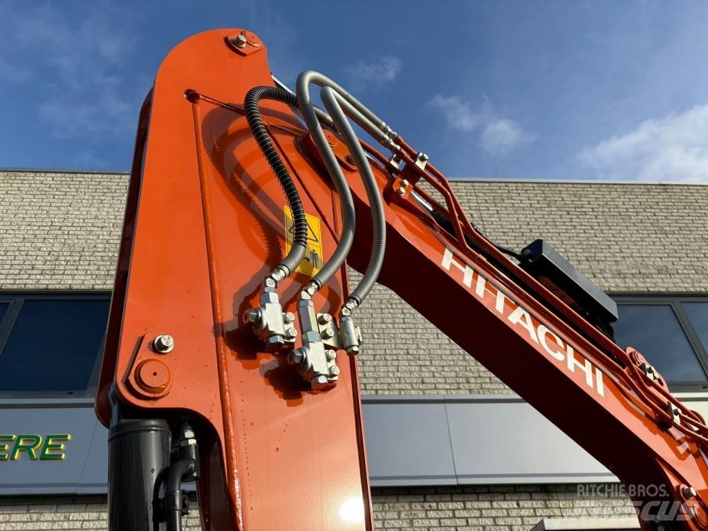 Hitachi ZX38U-6 小型挖掘机
