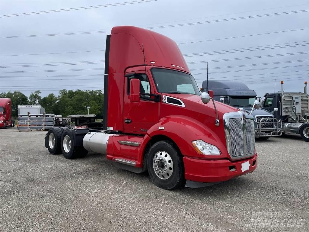Kenworth T 680 牵引车