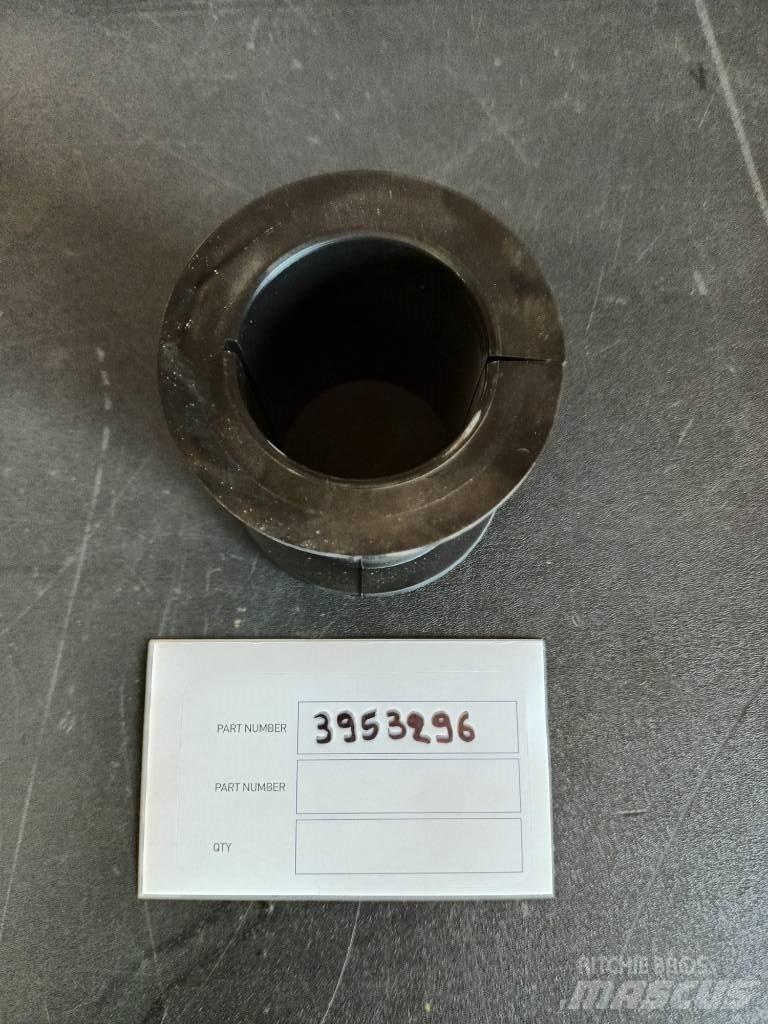 Volvo RUBBER 3953296 发动机