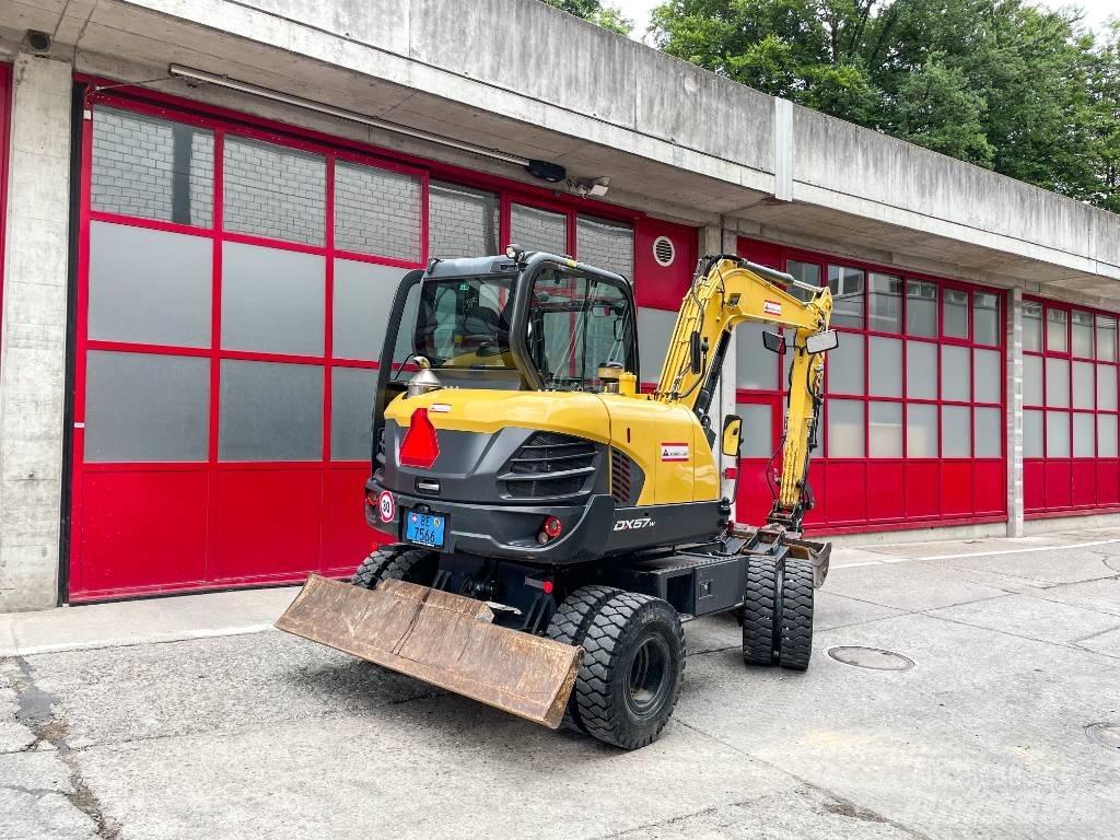 Doosan DX 57 W-5 轮式挖掘机