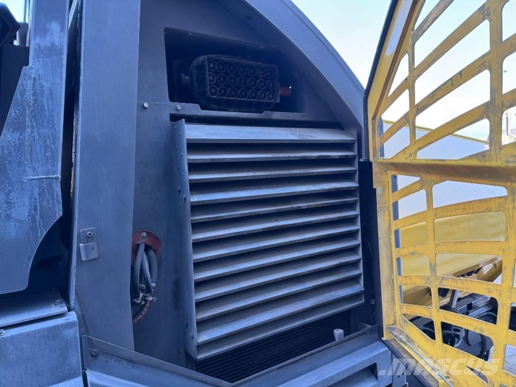 Bomag BMF 2500 S 沥青摊铺机