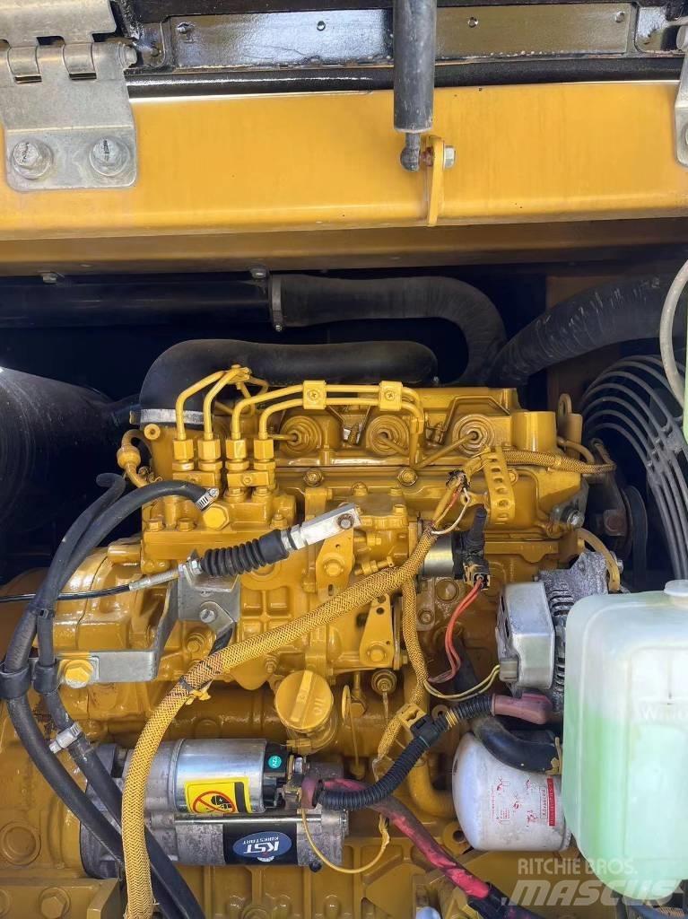 CAT 307E 履带挖掘机