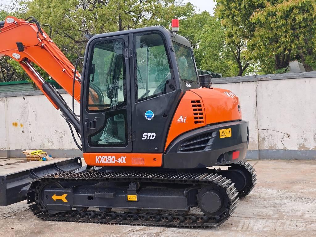 Kubota KX 80-4 中型挖掘机