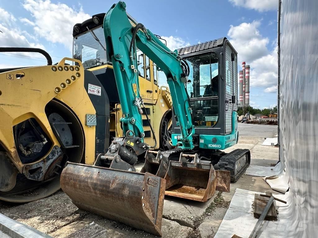 Kobelco SK17SR-3E 小型挖掘机