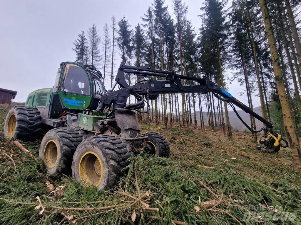 John Deere 1270 E 收割机