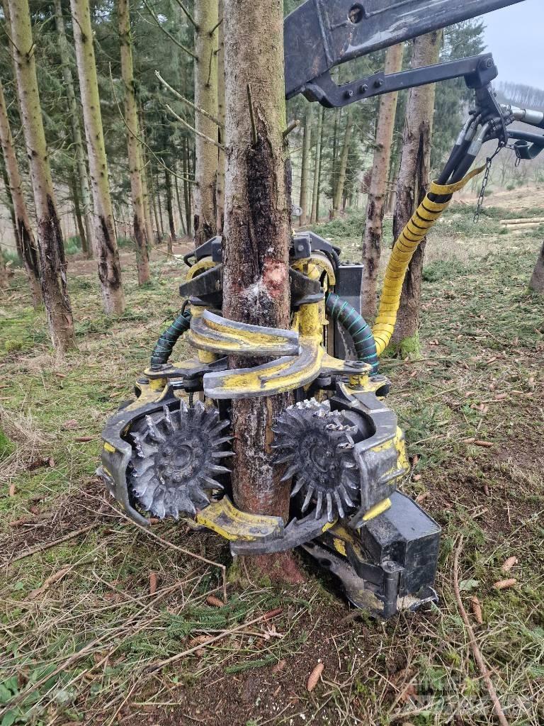 John Deere 1270 E 收割机