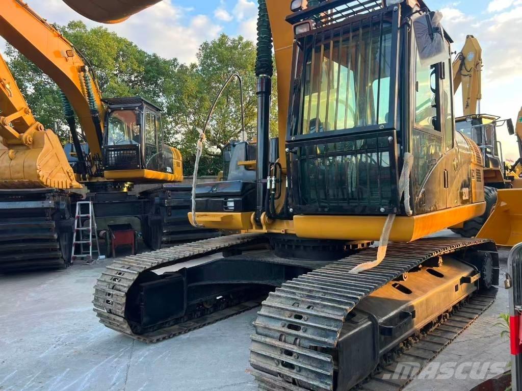 CAT 320D 履带挖掘机