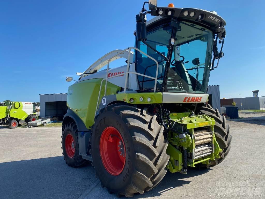 CLAAS Jaguar 950 自走式青贮饲料收割机