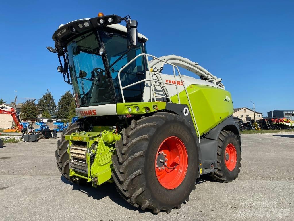 CLAAS Jaguar 950 自走式青贮饲料收割机