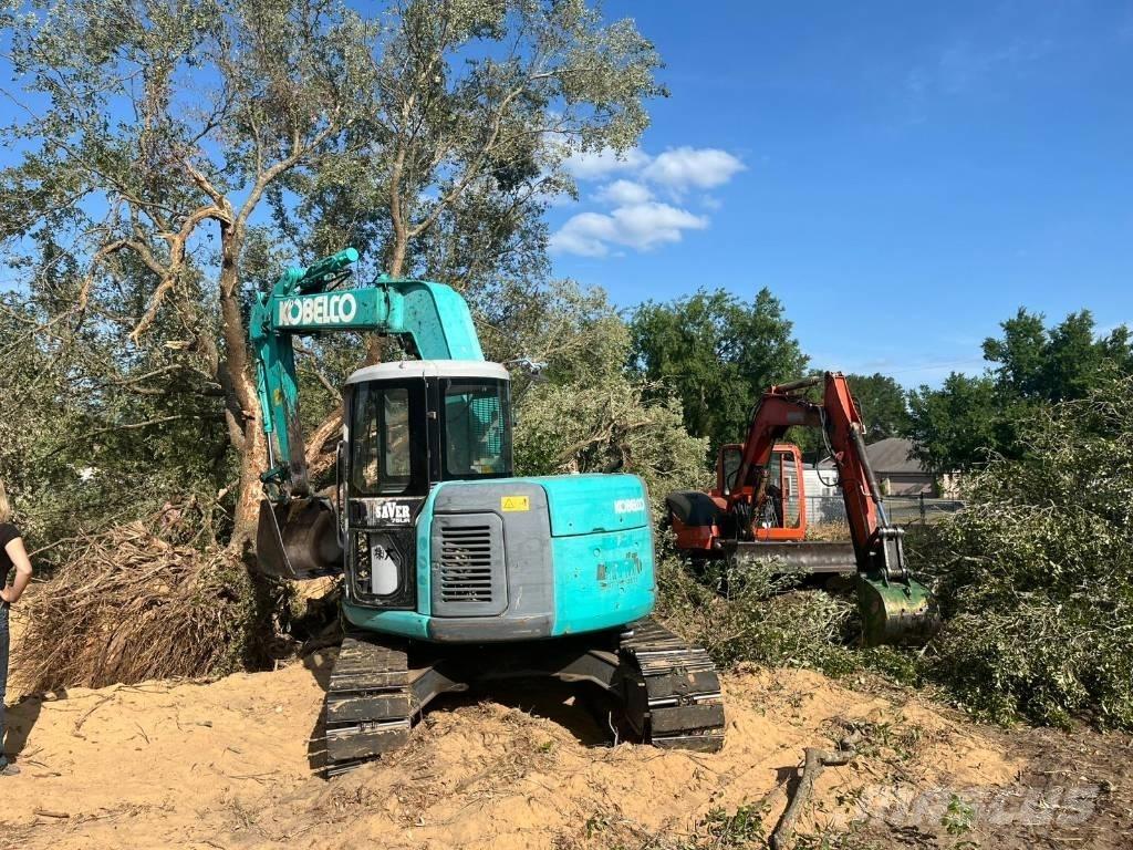 Kobelco SK 75 UR 履带挖掘机