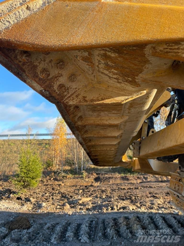 CAT D6 履带式推土机