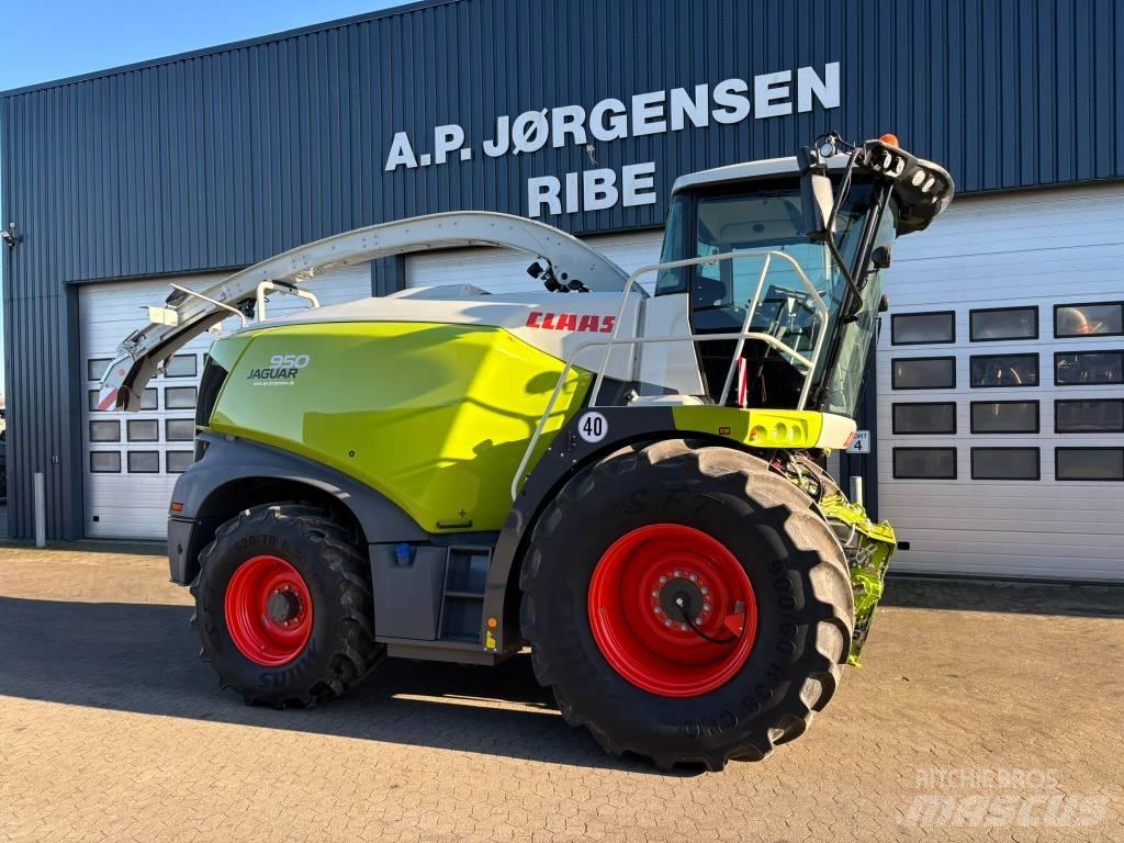 CLAAS Jaguar 950 4WD 自走式青贮饲料收割机