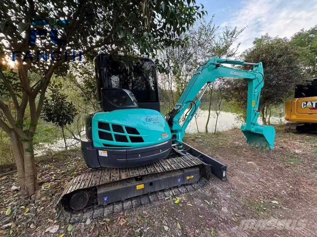 Kobelco SK 55 SR 小型挖掘机