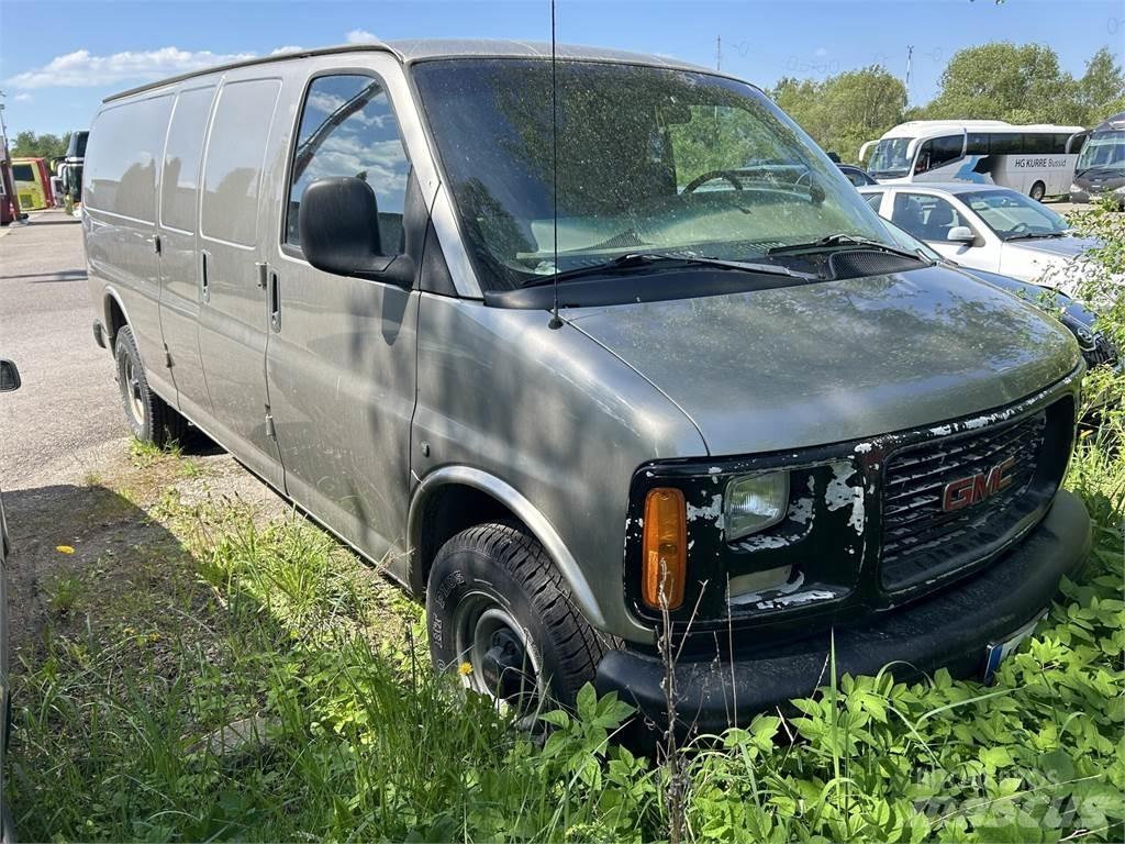 GMC SAVANA 大型面包车