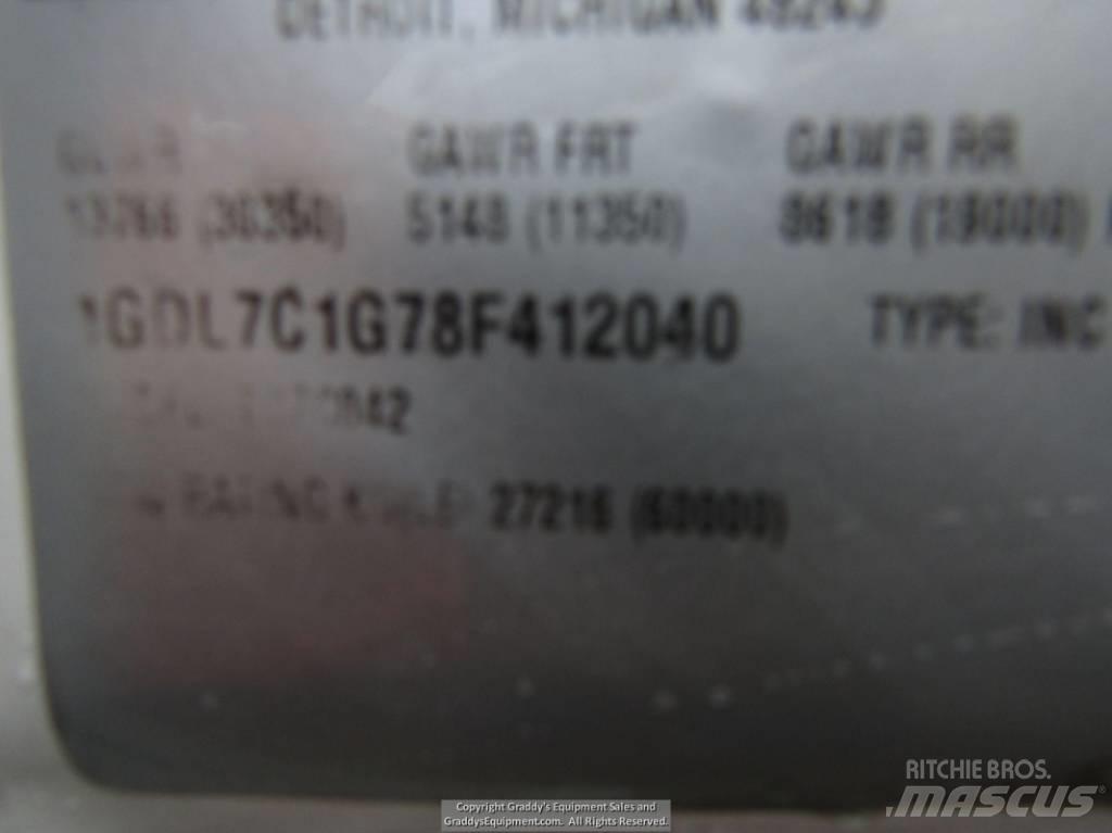 GMC Topkick C 7500 车载式高空作业车