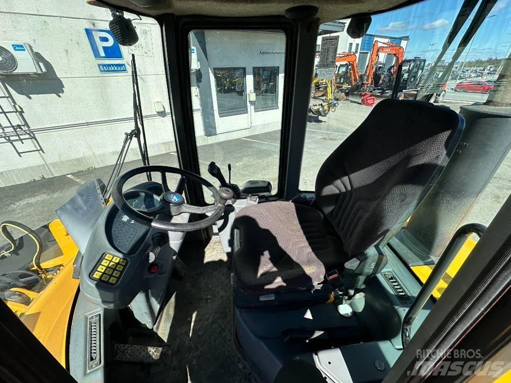 Volvo L 30 B 轮式装载机