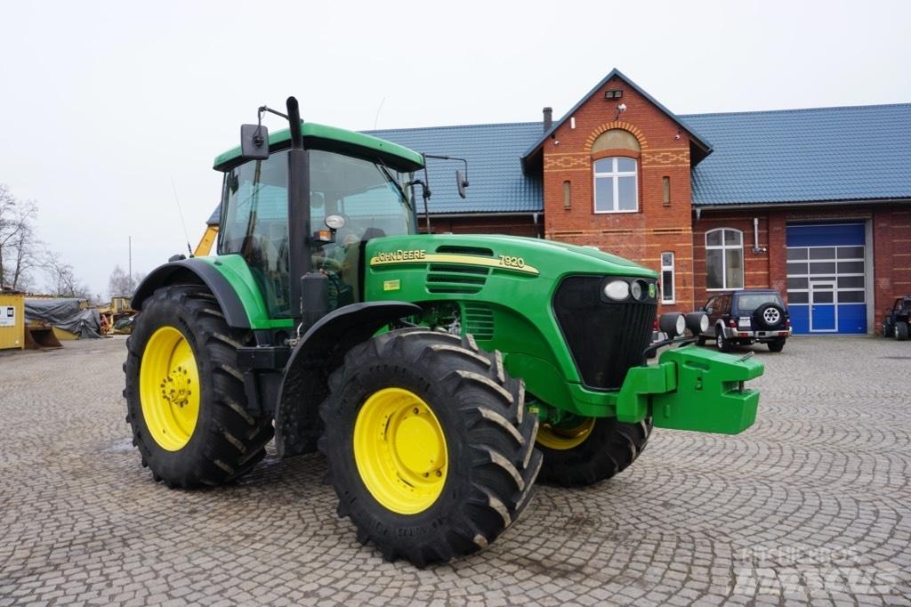 John Deere 7920 拖拉机/农用车