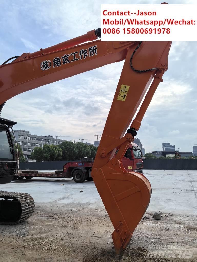Hitachi ZX 200 履带挖掘机