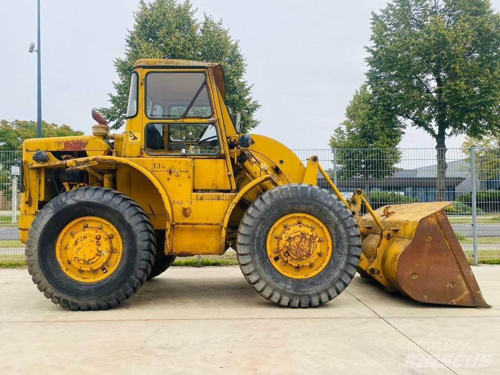 CAT 922 B 轮式装载机