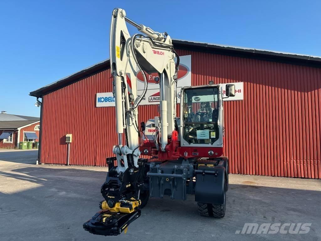 Takeuchi TB 395 W 轮式挖掘机
