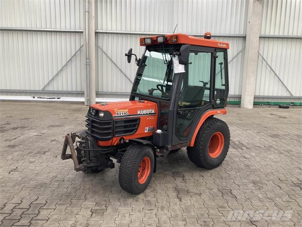 Kubota B2110 小型拖拉机