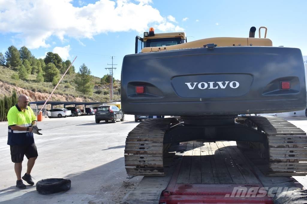 Volvo EC 240 C N L 履带挖掘机