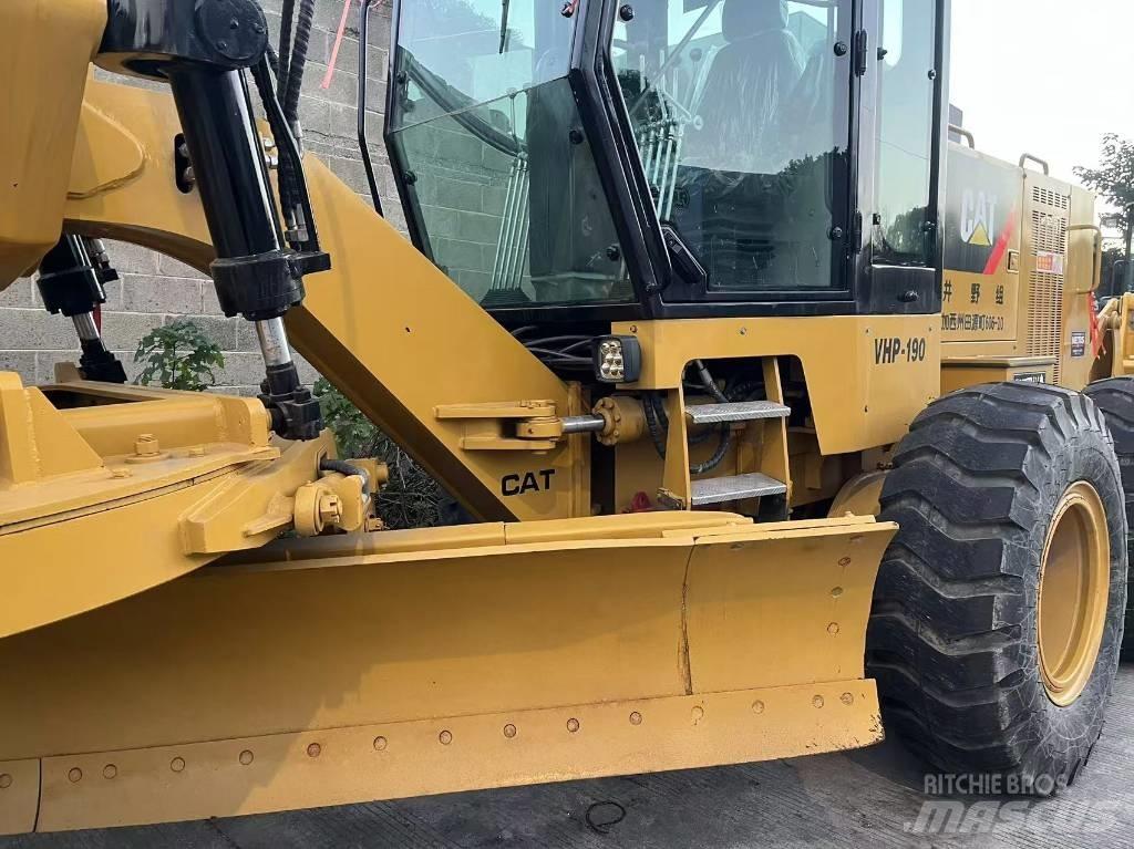 CAT 140 G 平地机/推土机