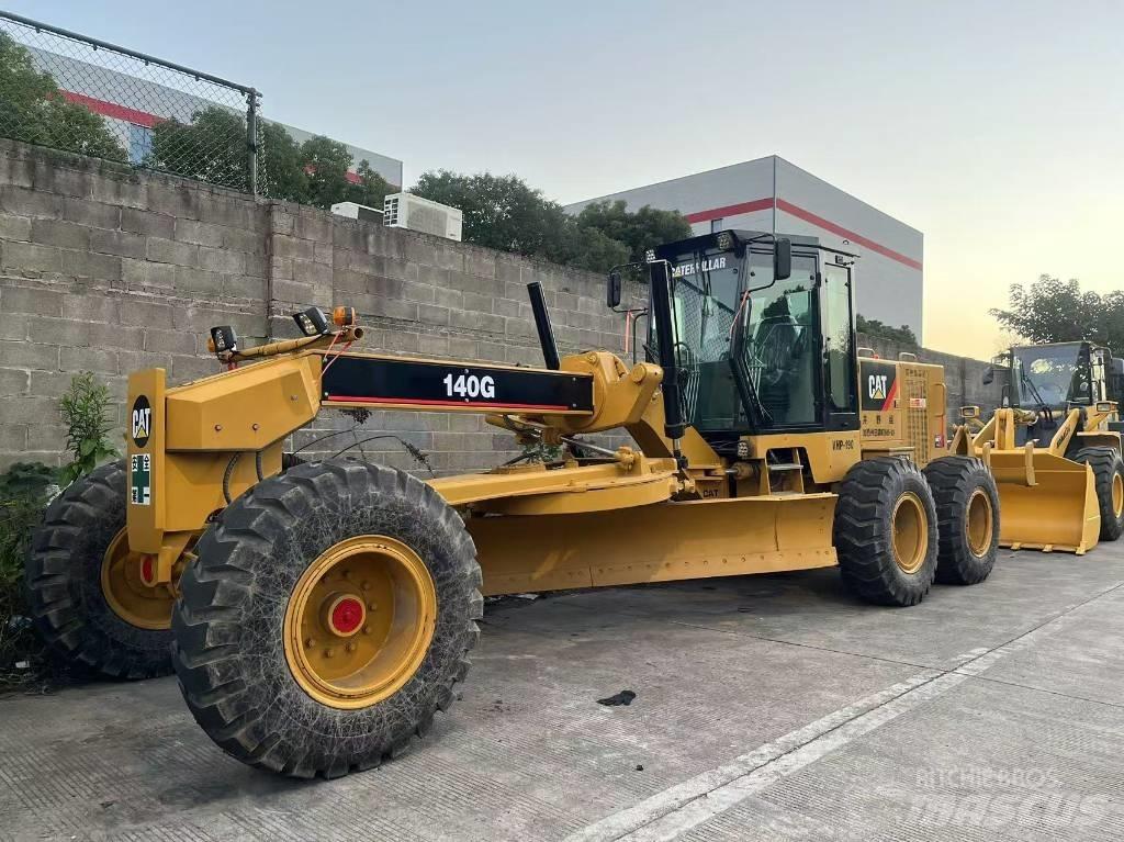 CAT 140 G 平地机/推土机