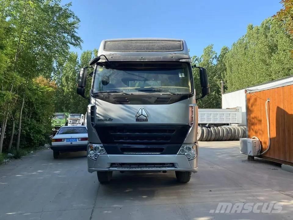 Howo A7 6x4 牵引车