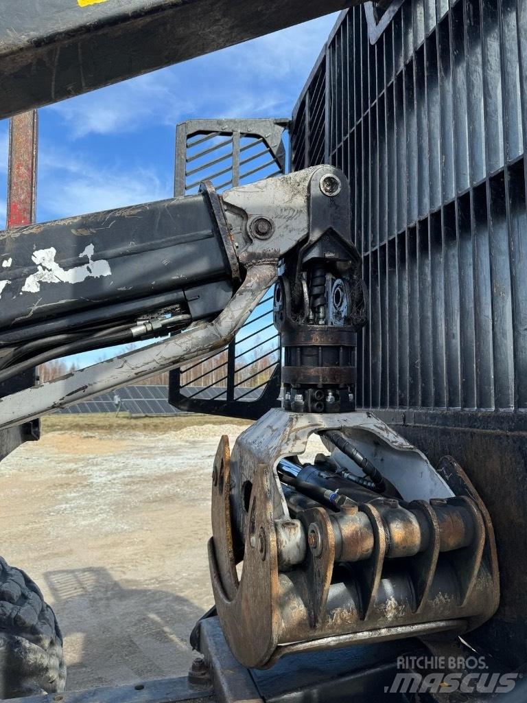Komatsu 875 集运机
