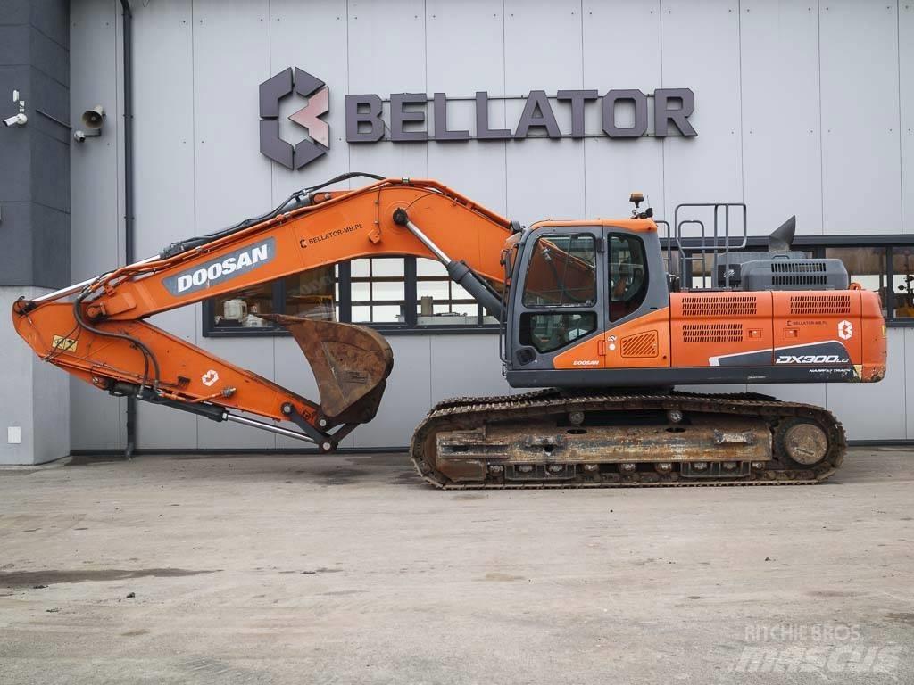 Doosan DX 300 LC-5 履带挖掘机