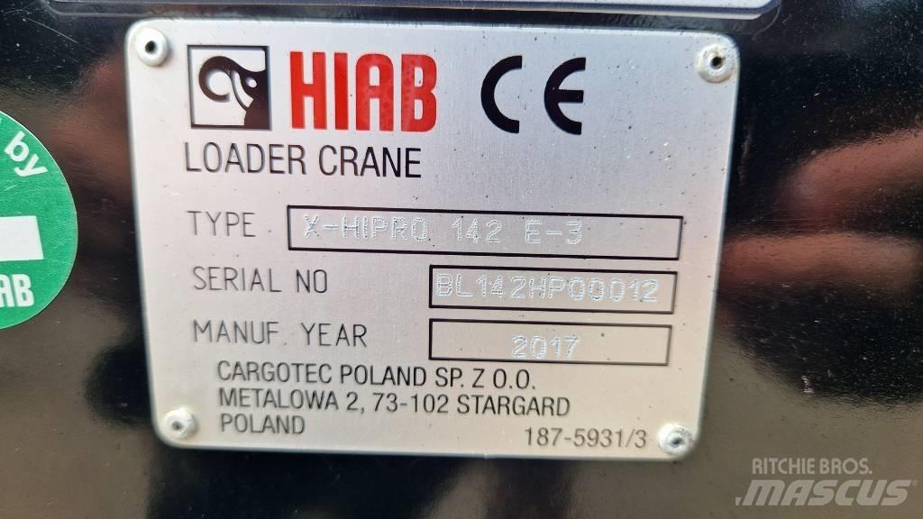 Hiab X-Hipro 142 E-3 随车折臂吊