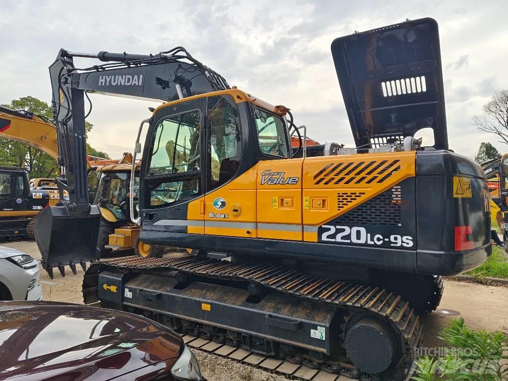 Hyundai R220LC-9S 履带挖掘机