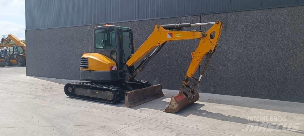 Bobcat E 50 EM 小型挖掘机