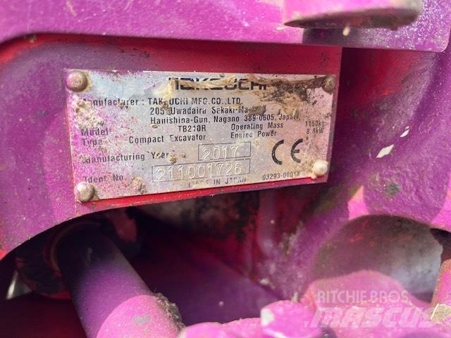 Takeuchi TB 210 小型挖掘机