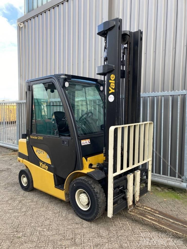Yale GLP25VX 天然气叉车