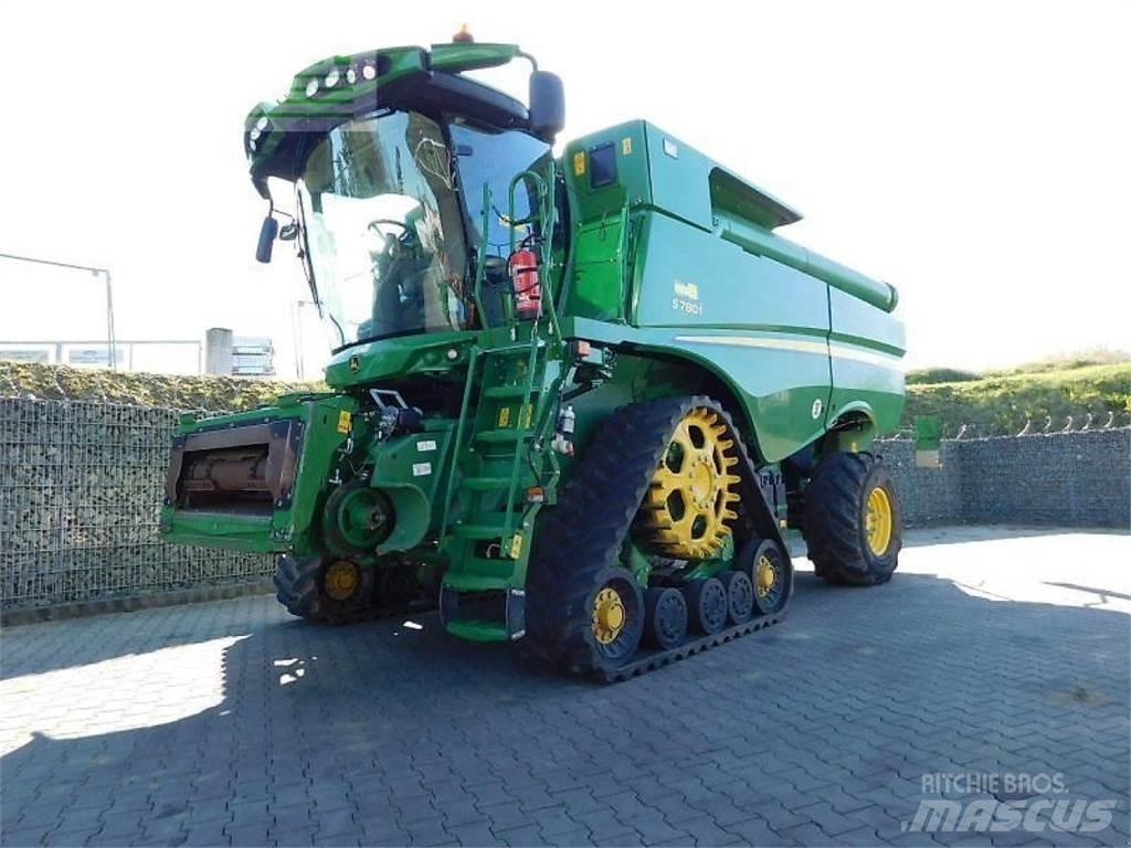 John Deere s780i 联合收割机