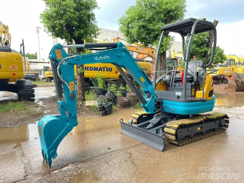 Kubota U 20 小型挖掘机
