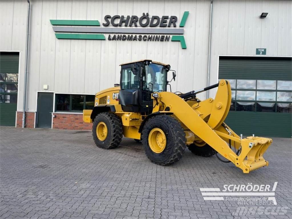 CAT 938 HL 轮式装载机
