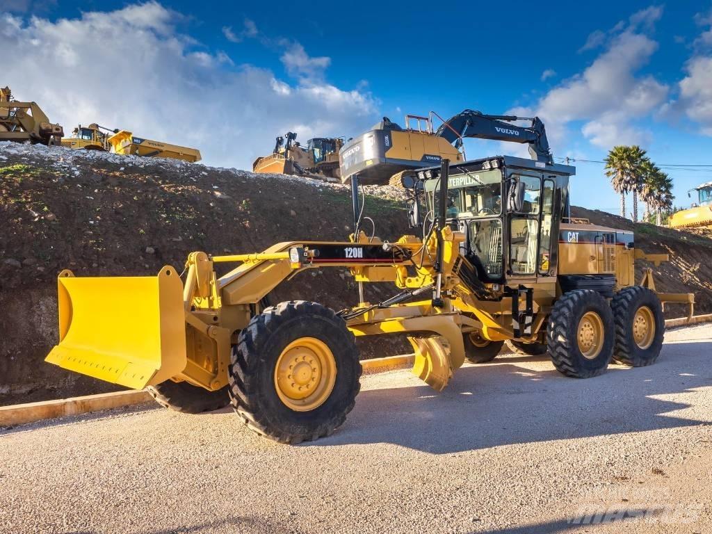CAT 120 H VHP 平地机/推土机