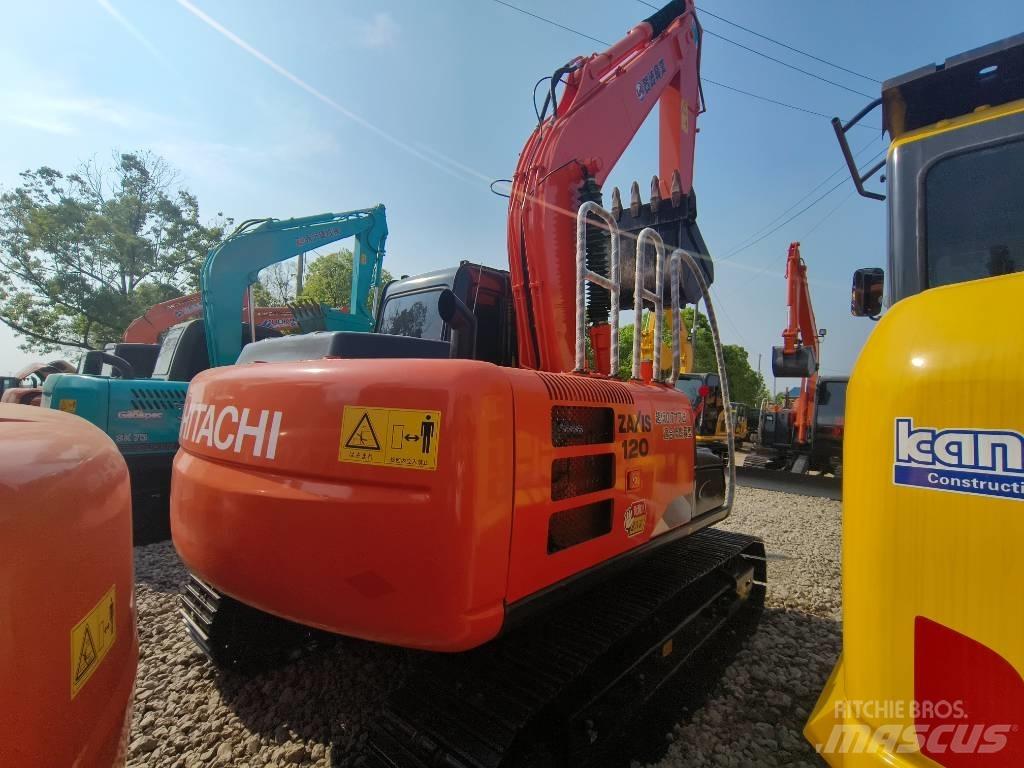 Hitachi ZX 120 履带挖掘机