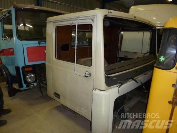 Volvo F10-F12 驾驶室与内部