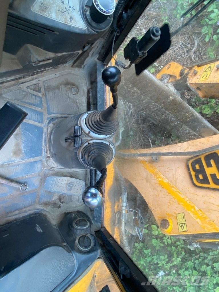 JCB 3 CX 反铲装载机