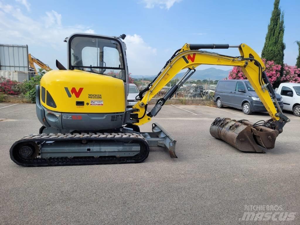 Neuson EZ 53 小型挖掘机