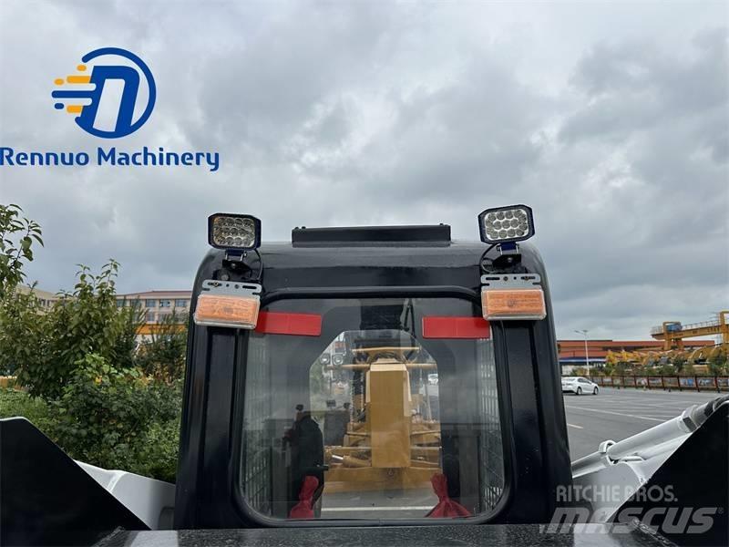 Bobcat S 16 滑移装载机