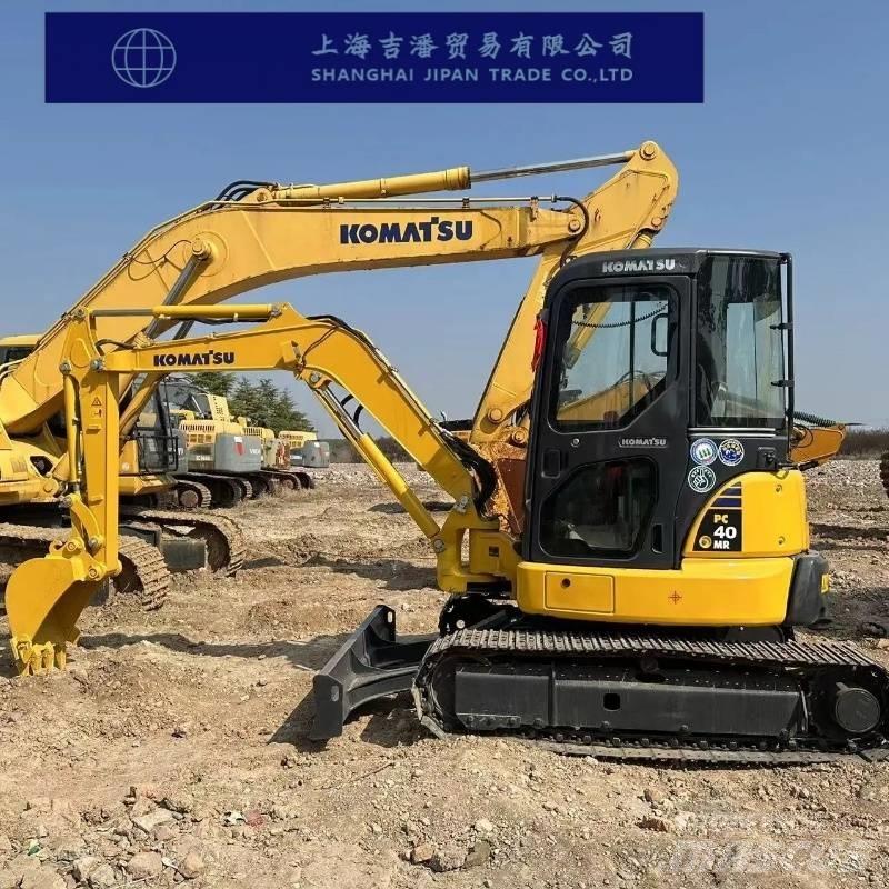 Komatsu PC 40 MR 小型挖掘机