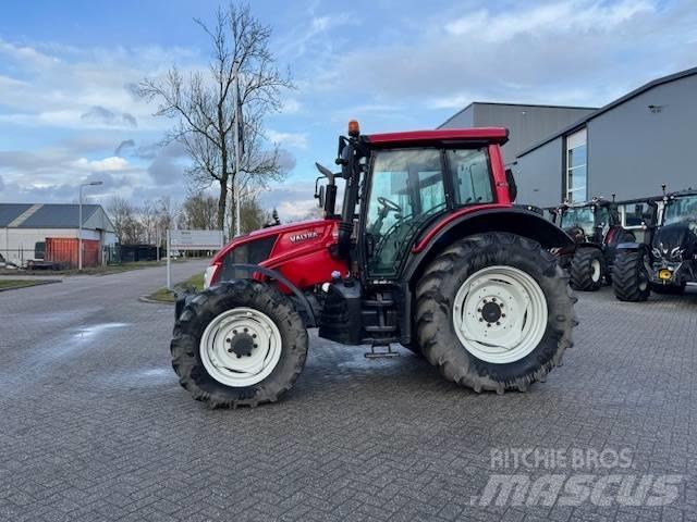 Valtra N123 Hitech5 拖拉机/农用车
