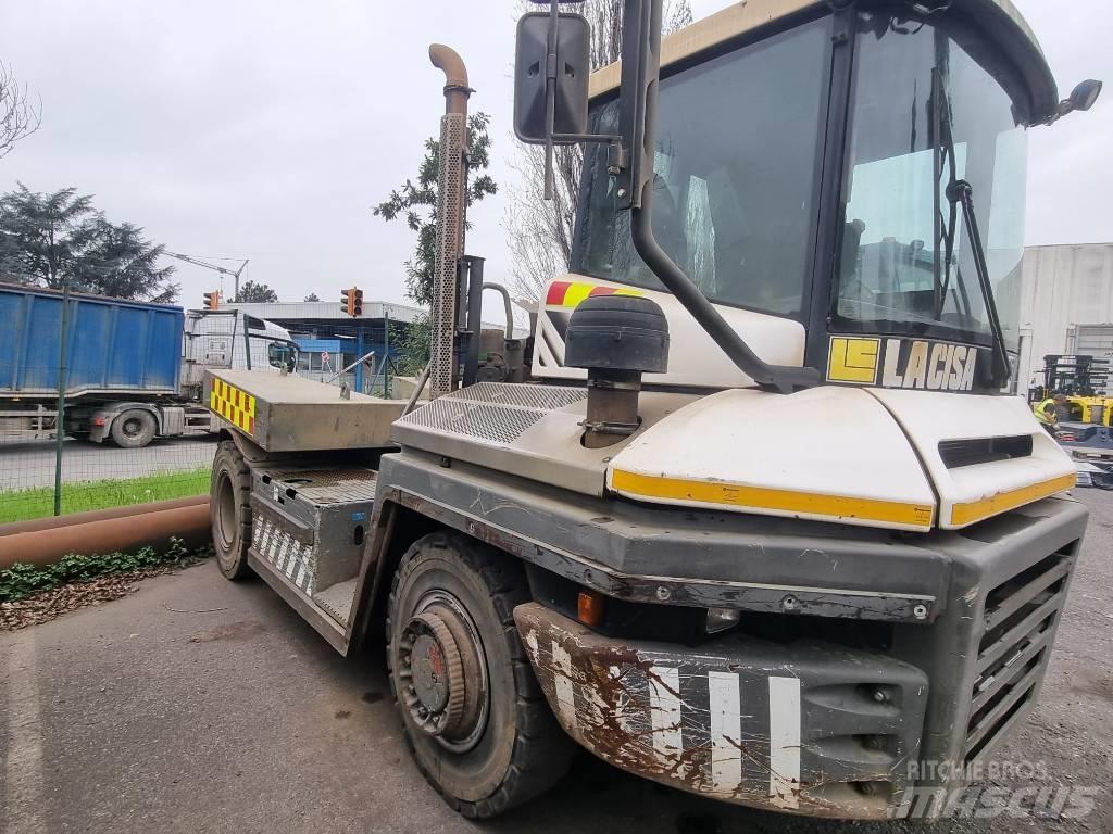 Terberg RT283 码头牵引车