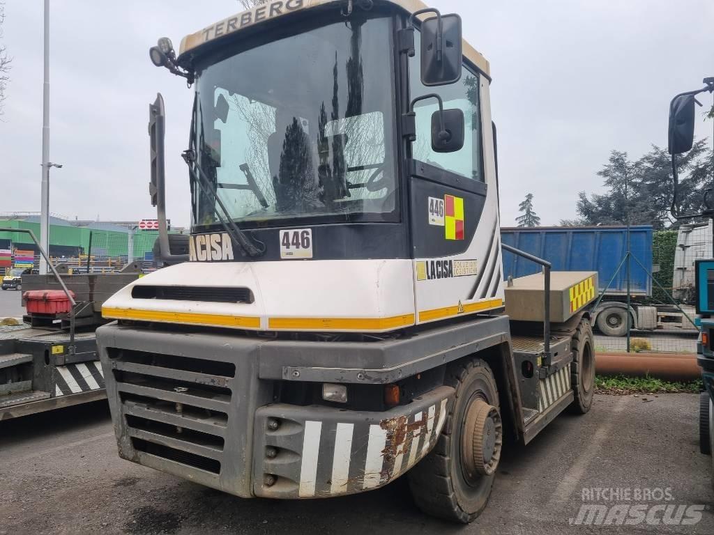 Terberg RT283 码头牵引车