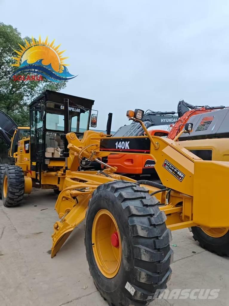 CAT 140 K 平地机/推土机